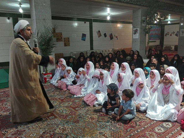 سومین همایش «روزه اولی ها» به همت کانون فرهنگی هنری «نور نبوی» در روستای خوی برگزار شد