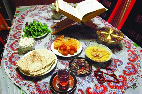 اصول تغذیه سالم در رمضان/ماه خدا فرصتی برای تصحیح عادات بد غذایی 