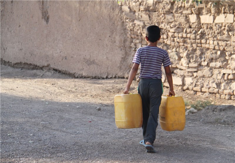 حضور امیرآبادی در روستای چشمه شور/حرکت خاص مسئولان پیش از حضور آقای نماینده