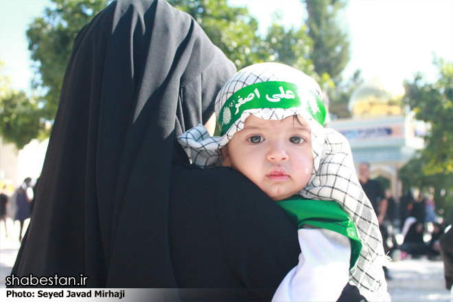 مادران زنجانی برای همدردی با مادر علی اصغر(علیه السلام) نوای لالایی سردادند