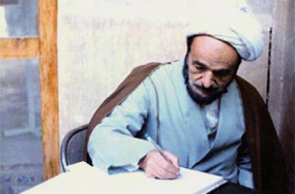 ششمین «کاشی ماندگار» بر سردر کتابخانه و مرکز نشر آثار علامه جعفری نصب شد 