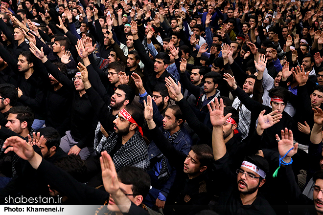   هیئت هفتگی «الکریم» در مسجد فرشته