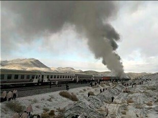 دستگیری عوامل برخورد قطارهای مسافری در استان سمنان