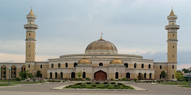 حمله به یک مسلمان هنگام خروج از مسجدی در کالیفرنیا