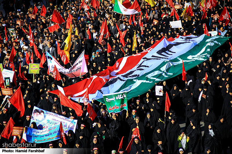 برگزاری راهپیمایی سی و هشتمین سالگرد پیروزی انقلاب اسلامی در بیش از ۷۰ نقطه از استان یزد