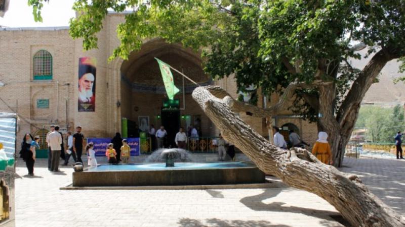 امامزاده محسن(ع) نگینی درخشان در دل دامنه های الوند همدان/رونق گردشگری مذهبی با سفر به منطقه امامزاده محسن(ع)