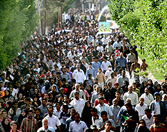  برگزاری ۳۸همایش پیاده روی عمومی خانوادگی در گیلان