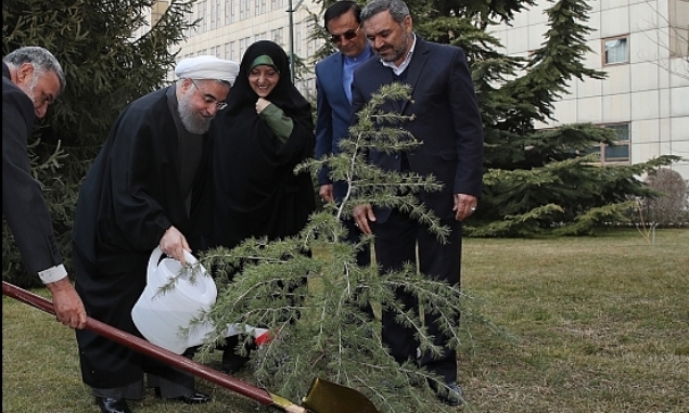  توسعه پایدار در گرو حفظ محیط زیست/ پیوست زیست محیطی برای طرح‌های ملی را تبدیل به الزام قانونی کردیم