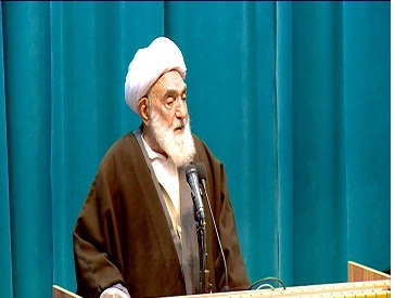 ایران پرچمدار صلح در جهان است/ضرورت تلاش مسئولان در حفظ ارزش های نظام