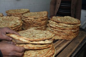 بیش از ۶۵۰ نانوایی در سطح شهرستان یزد فعالیت می کنند/ شماره ۱۲۴،‌ ثبت تخلفات خبازی های استان یزد