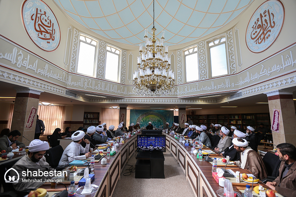 نشست ائمه جماعات مساجد ناحیه امام خمینی(ره) برگزار می شود