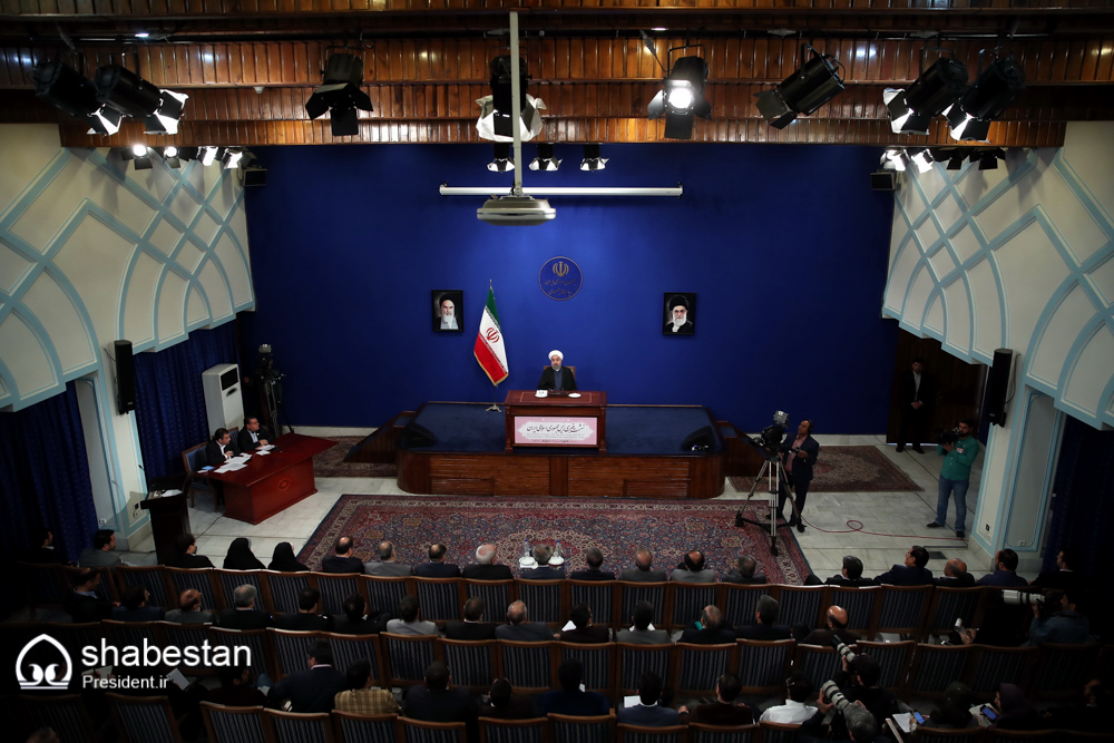 داستان ماشین دودی ها از زبان رئیس جمهور/مردم حق الناس را در  ۲۹ اردیبهشت نشان دهند