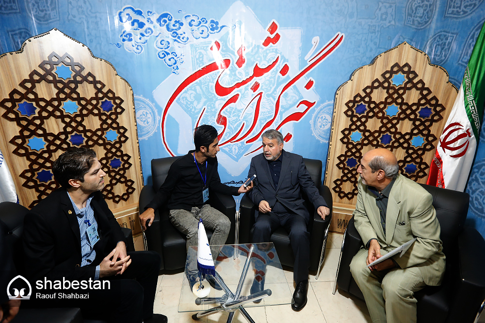 با فرهنگ دینی غنی نیاز به فرهنگ بیگانه نداریم/ هنر بهترین زبان برای اشاعه فرهنگ قرآنی میان جوانان  