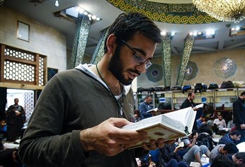 مراسم معنوی اعتکاف اولی ها در شاهرود برگزار می شود