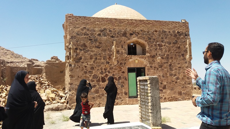 اردوی خبرنگاران بیرجندی به روستای گُل/ طبیعت تو را فرا می خواند