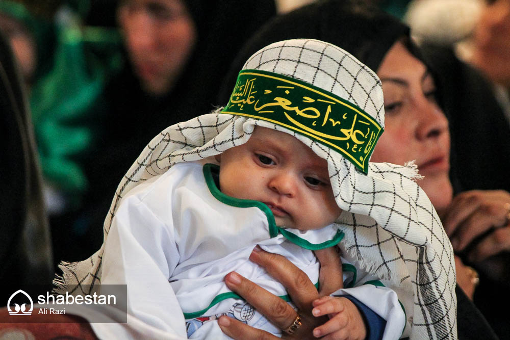 همنوا با لالایی رباب؛ مادران بجنوردی کودکانشان را نذر علی‌اصغر(ع) کردند