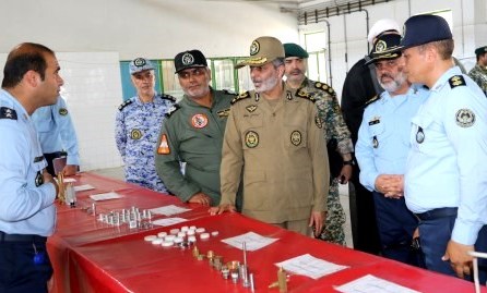 بازدید فرمانده کل ارتش از پایگاه شکاری برادران دلحامد و گروه پدافند هوایی کنارک