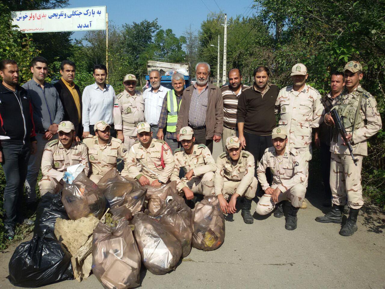 پارک جنگلی یدی اولر بندر آستارا پاکسازی شد