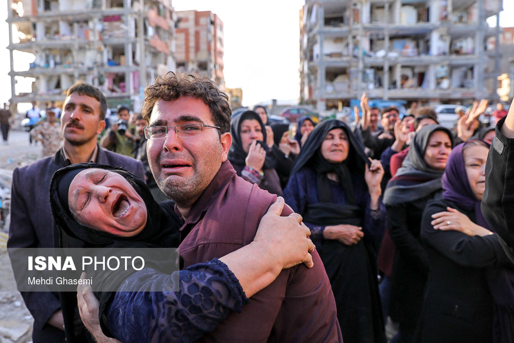  تعداد جان باختگان زلزله استان کرمانشاه ۴۲۳ نفر است