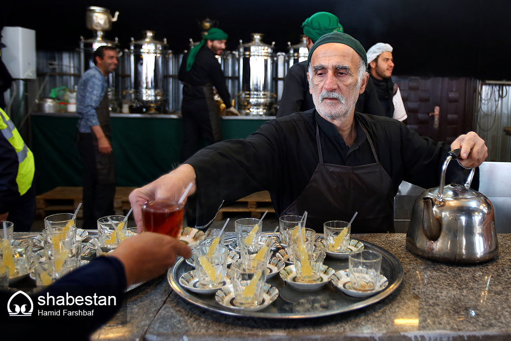 خدمات رسانی ۱۵ موکب و ۳۰ مسجد به زائران پیاده حرم رضوی