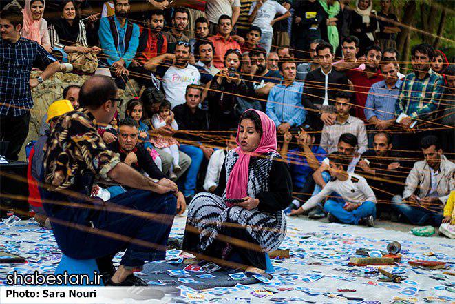 نگاهی به۱۷ نمایش خیابانی راه یافته به جشنواره سی‌و‌ششم تئاتر فجر