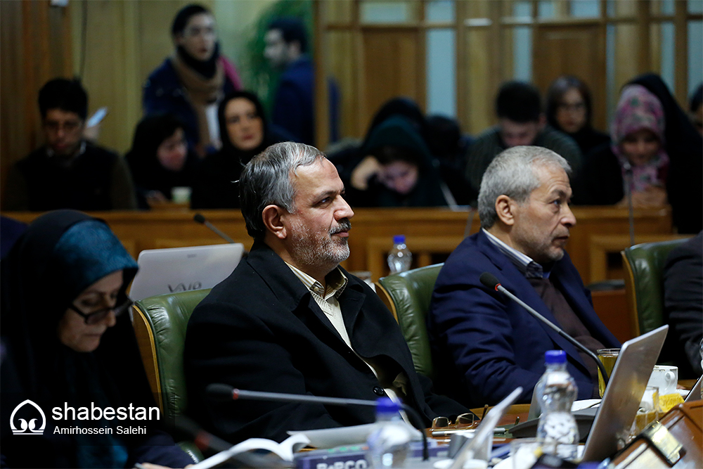  انتقاد عضو شورا از برگزاری شوی لباس در کاخ نیاوران