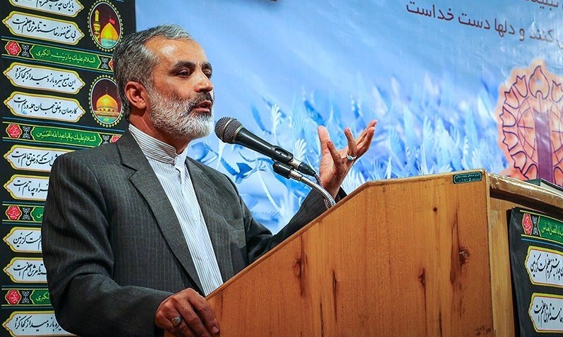 بصیرت افزایی تا اتصال چهلمین سالگرد انقلاب به ۱۲ فروردین ادامه یابد