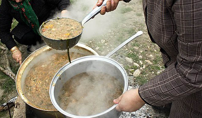 آش گزنه در مازندران آیینی مانا جهت تندرستی - شبستان