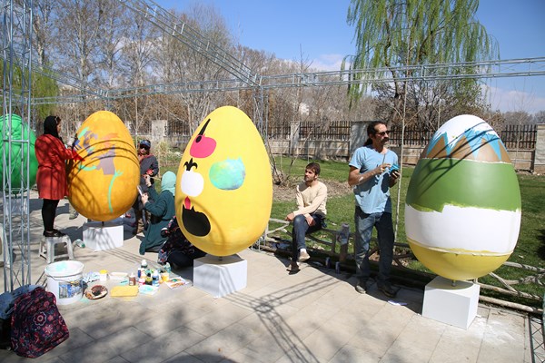 برپایی جشنواره تخم مرغ های رنگین؛ نشاط بهاری با هنرنمایی هنرمندان نقاش