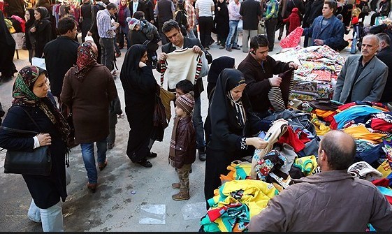بازارهاي نوروزي عرصه فروش كالاهاي روی دست مانده‌ به جای خرید اجناس تازه