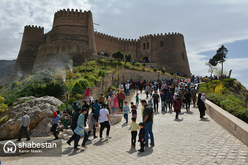 توسعه گردشگری بسترشکوفایی اقتصادی است