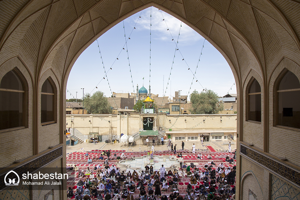 مسجد ظرفیتی برای ارتقای دانش عمومی مردم است/ آموزش ۱۲ هزار نفر در تیران  