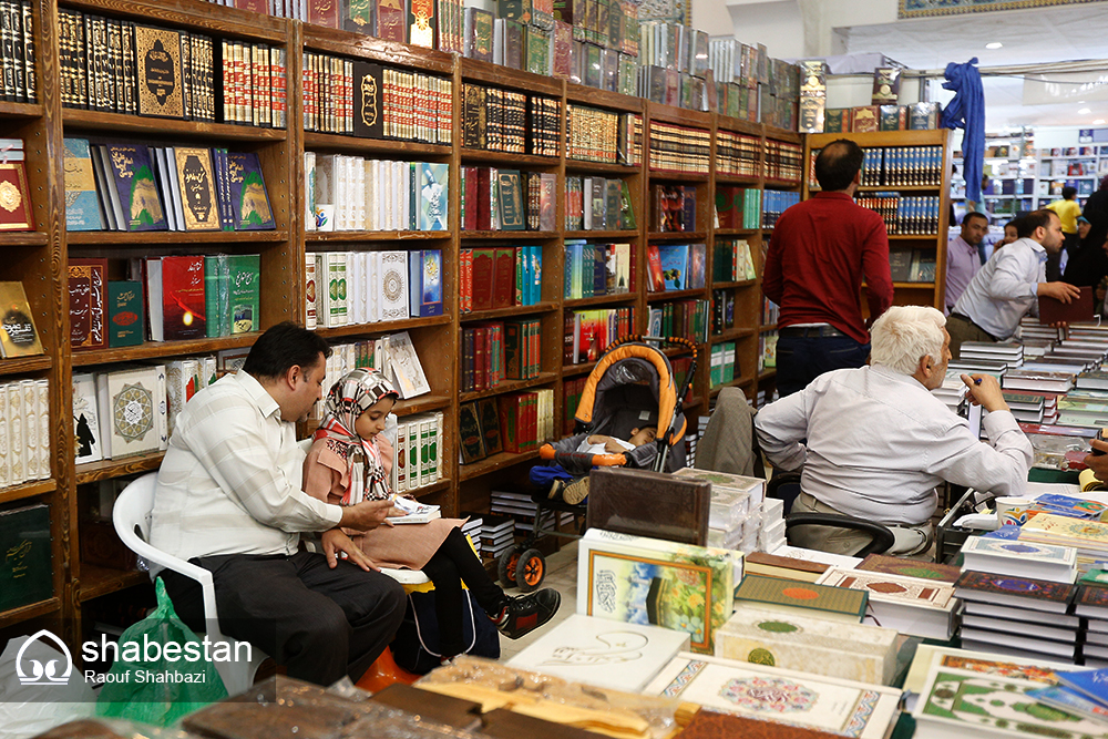  آموزش مقدماتی معارف مهدوی در مجموعه  دو جلدی «نگین آفرینش»  