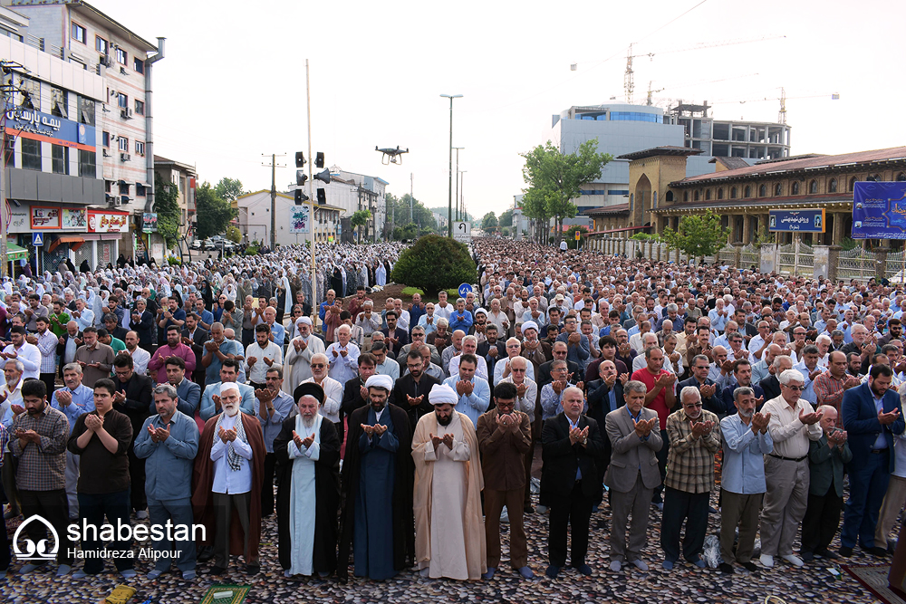 شکوه عید بندگی/ نماز عید فطر در مساجد گیلان اقامه شد