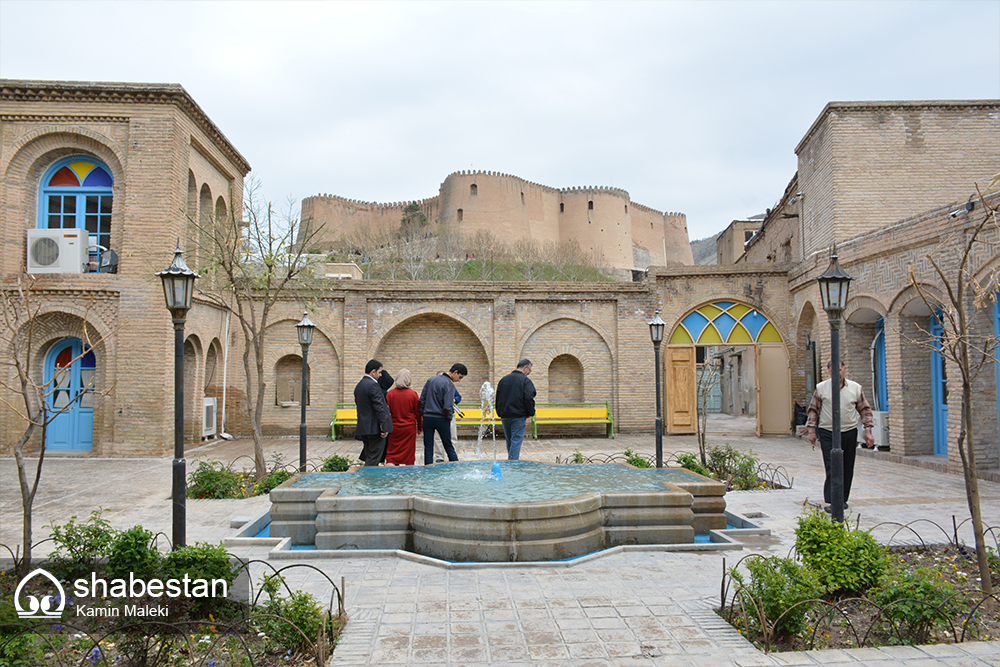 زیبایی معماری خانه آخوند ابو،  جلوه ای از معماری و هنر بومی