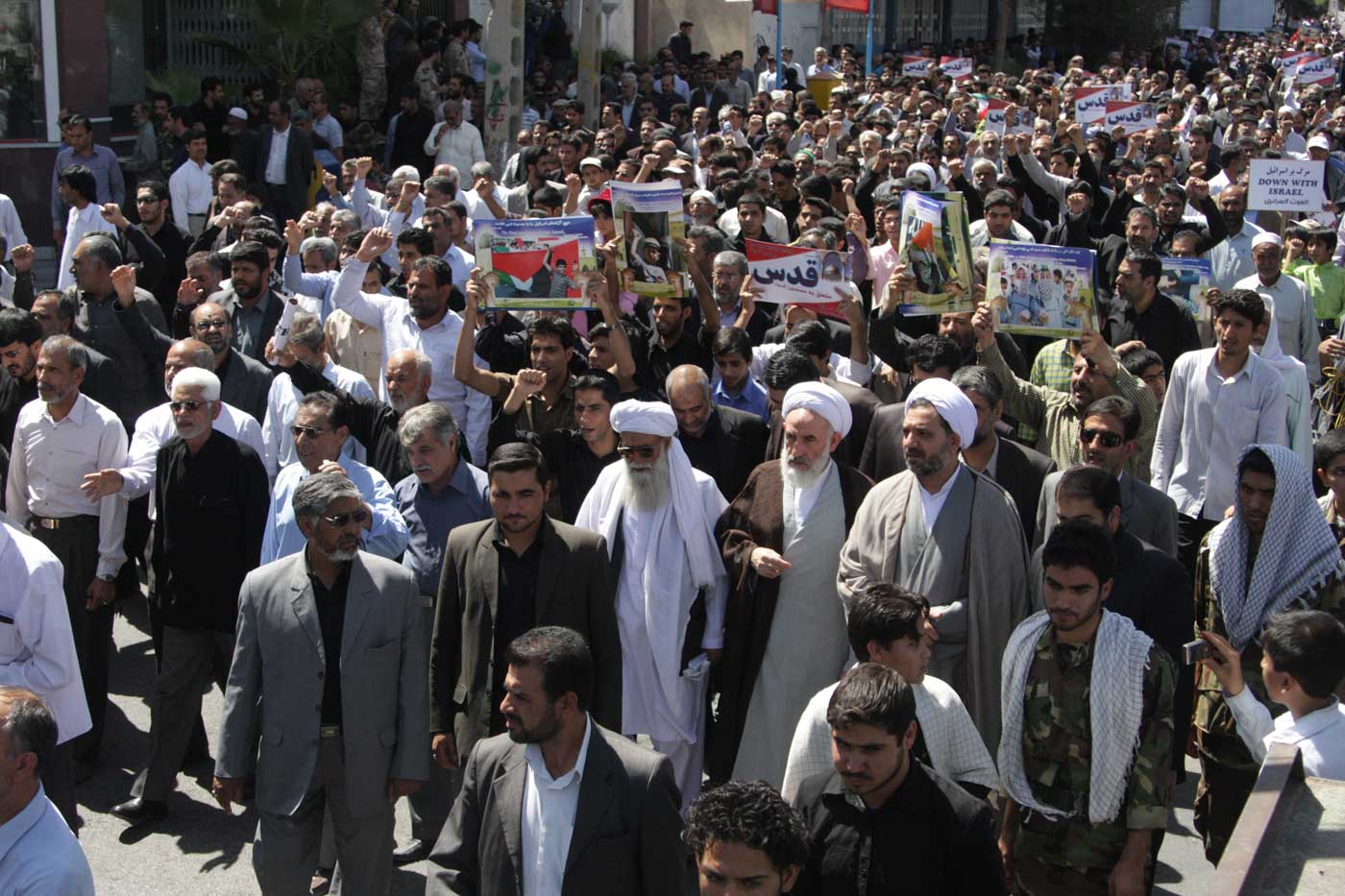 راهپیمایی ضد استکباری ۱۳ آبان در ۵۰ نقطه جمعیتی سیستان و بلوچستان برگزار می شود