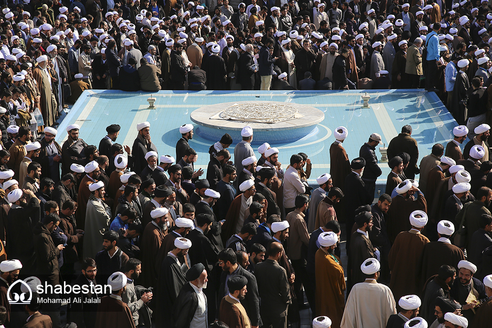 علوم حوزوی منهای ارتباط معنوی با علوم آسمانی کاربرد ندارد