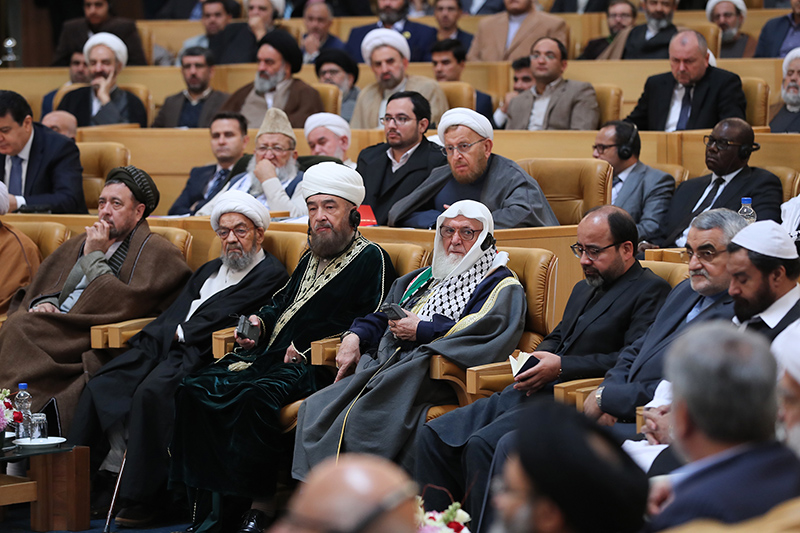 مسئله فلسطین محور تمام نمای امت اسلامی است