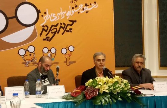 جشنواره طنز چرند و پرند می تواند کرمان را به پایگاه طنز معاصر بدل کند