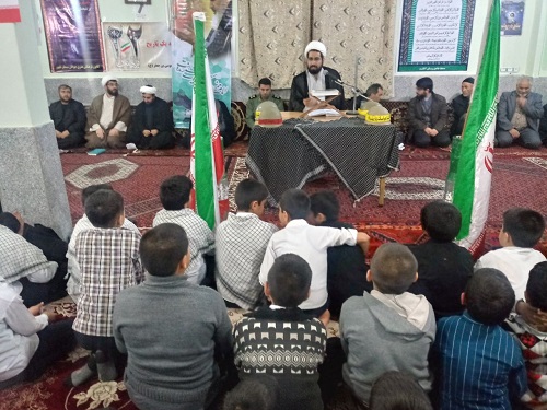 جشن انقلاب در کانون جوانان منتظران ظهور روستای آقکند برگزار شد