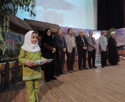 جشنواره «انسان، هنر و طبیعت» در نکا برگزار شد