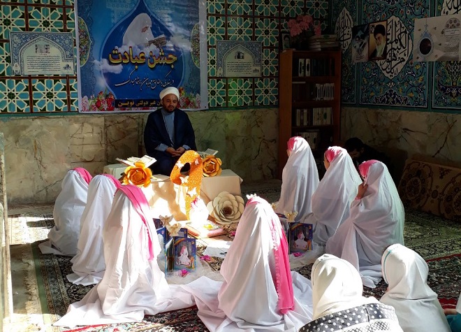 جشن تکلیف دختران نوشهری در امام زاده محمد(ع) برگزار شد  