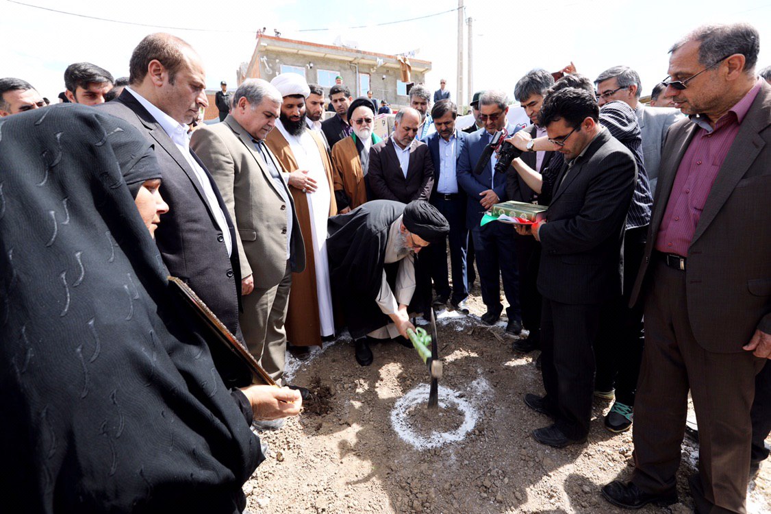 ساخت منزل مسکونی برای خانواده آسیب دیده مینودشتی آغاز شد  