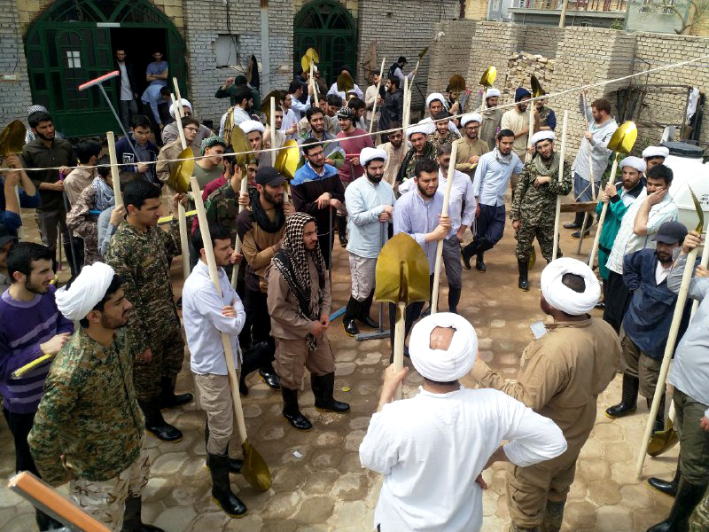 سفر جهادی طلاب حوزه علمیه امام خمینی(ره) تهران به مناطق سیل زده شهرستان پل دختر