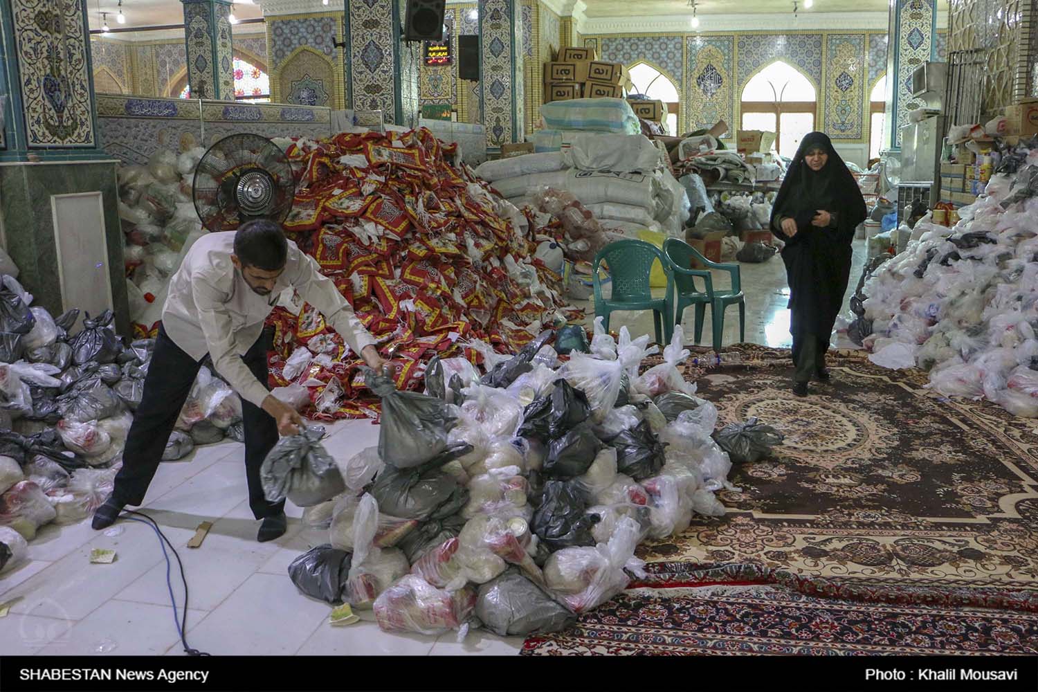 مسجدی‌ها پیشتاز عمل به توصیه رهبری درباره سیل‌زدگان/ کمک‌رسانی مساجد ادامه دارد