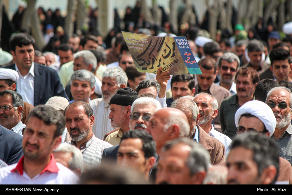 حمایت نمازگزاران اهواز از بیانیه شورای امنیت ملی