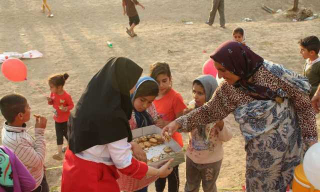 حضور تیم سحر کانون دانشجویی هلال احمر قم در مناطق سیل زده