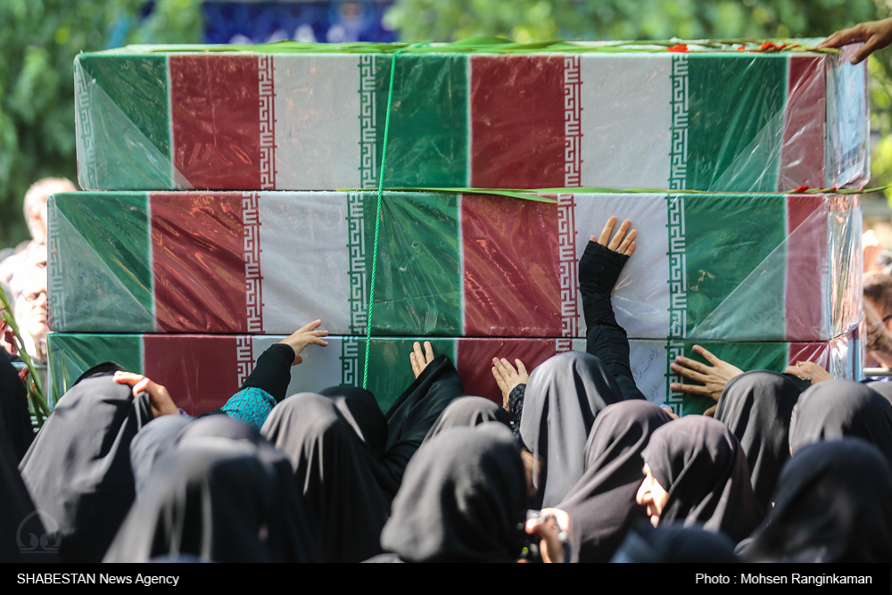  شهدا خیلی آماده‌تر از آن هستند که ما فکر می‌کنیم/شرمنده شهدا هستیم