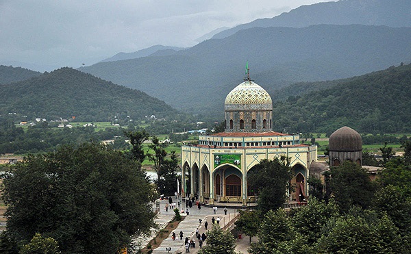 امامزادگان گیلان؛ مأمن  گردشگران