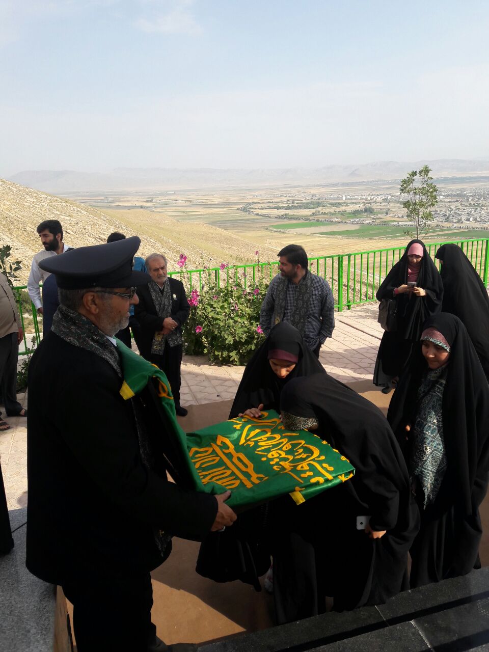 حضور کاروان خدام حرم رضوی در شهرستان شیروان